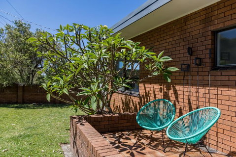 235 Mitchell Parade, Mollymook - Accommodation Melbourne 2