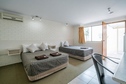 Capella Hotel Motel - Accommodation Melbourne 4