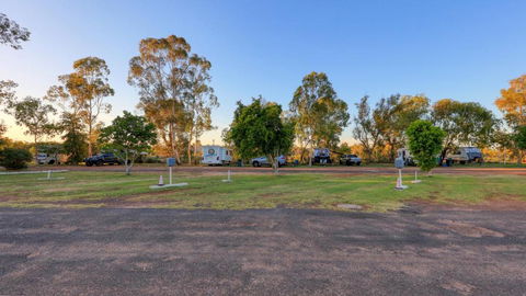 Cunnamulla Tourist Park - Melbourne 4u 3