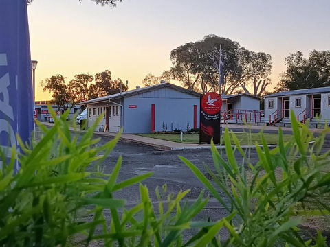 Cunnamulla Tourist Park - Melbourne 4u 0