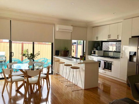 D111 Special Melbourne Retreat - Accommodation Melbourne 0