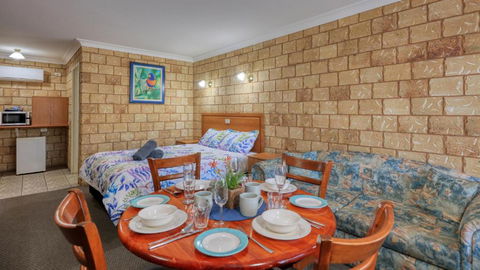 Darling River Motel - Accommodation Melbourne 1