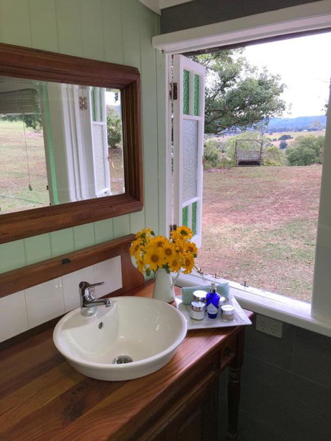 Dayboro - Blue Ridge Lavender Cottage - Accommodation Melbourne 2
