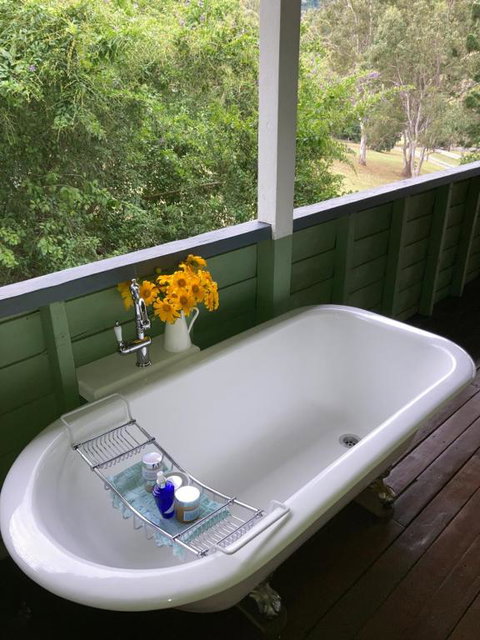 Dayboro - Blue Ridge Lavender Cottage - Accommodation Melbourne 1