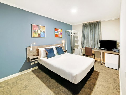28 Hotel - Accommodation Melbourne 3