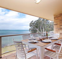 3 'Pelican Sands' 83 Soldiers Point Rd - stunning waterfront unit with magical water views  air conditioning - Accommodation Melbourne