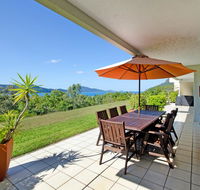 3 Bedroom Poinciana Lodge - Accommodation Melbourne