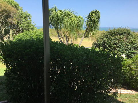 3 Sea/Fraser Island View Deckings, Beachfront, Marina - Accommodation Melbourne 2