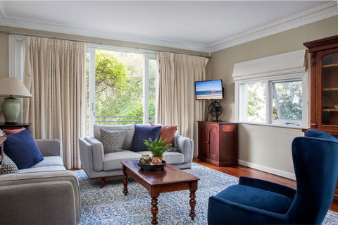 3-Bed House Near Bondi Beach With Balcony, Parking - Accommodation Melbourne 0