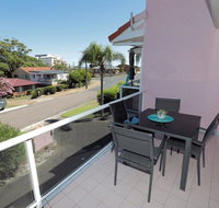 4 'Frangipani' 30 Leonard Avenue - spacious townhouse - Accommodation Melbourne