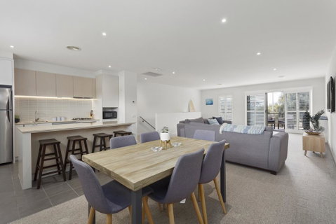 4 Sands Terrace - Accommodation Melbourne 3