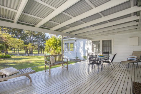 45 Golf Ave - Superb Location - Accommodation Melbourne 0