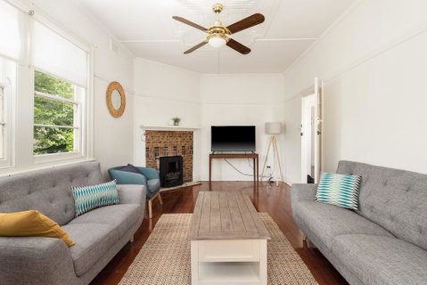 46 Chapel Street - Accommodation Melbourne 2