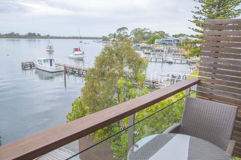 5 Knots Metung - Accommodation Melbourne 2