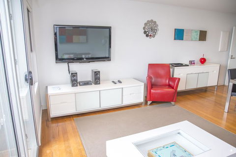 5 Knots Metung - Accommodation Melbourne 1