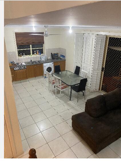 5 Mins To Movie World & Pet Friendly - Accommodation Melbourne 3