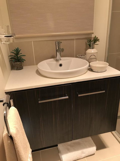 5 Star Room With Own Bathroom - Singles, Couples, Families Or Executives - Accommodation Melbourne 3