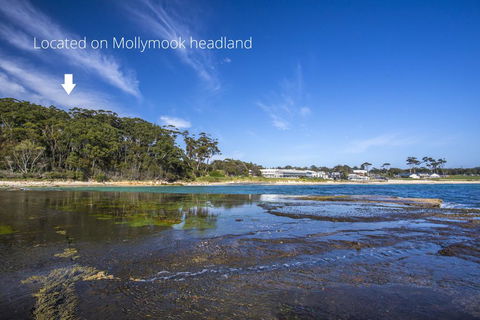 6/1 Riversdale Ave - Mollymook Exclusive - Accommodation Melbourne 2