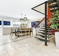 7 Bedroom Gold Coast Luxury Waterfront Home with Pool sleeps 20 - Accommodation Melbourne