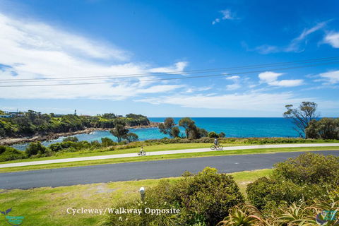 84 Ocean Parade - Accommodation Melbourne 3