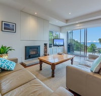 9 Charmandene on the Beach - Accommodation Melbourne