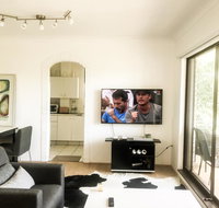 A Jewel Amongst Greenery - Accommodation Melbourne