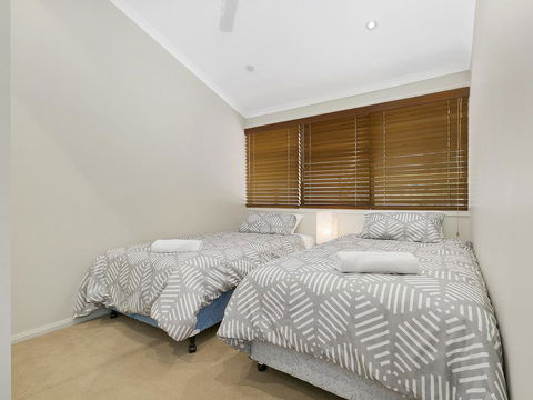 A Superb Location For Enjoying The Best Of Noosa - Unit 2/69 Noosa Parade - Accommodation Melbourne 1
