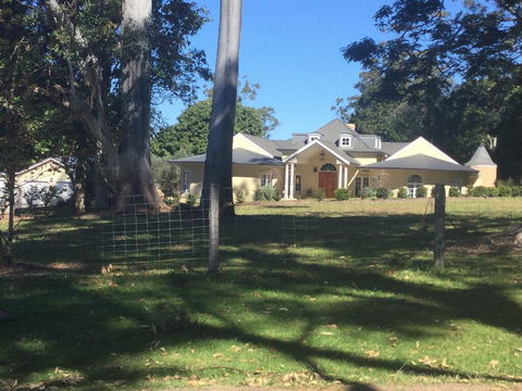 A Very French House - Accommodation Melbourne 0