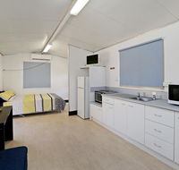 AAOK Moondarra Accommodation Village - Melbourne 4u