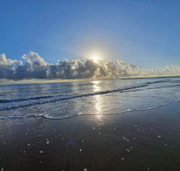 ABSOLUTE BEACH FRONT MACKAY - Comfort Resort Blue Pacific - Accommodation Melbourne