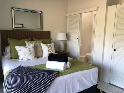 Absolute Beachfront - Accommodation Melbourne 1