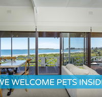 Absolute Beachfront 3BR 2BA Home w/ Beach Track - Accommodation Melbourne