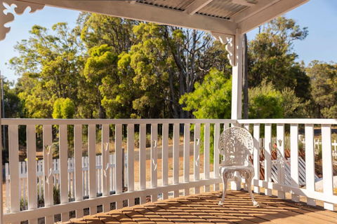 Dwellingup Retreat - Accommodation Melbourne 1