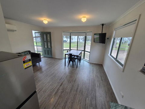 Eagle Point Caravan Park - Accommodation Melbourne 4