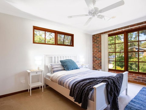 Eagles Point I Water Views I Pet Friendly - Accommodation Melbourne 4