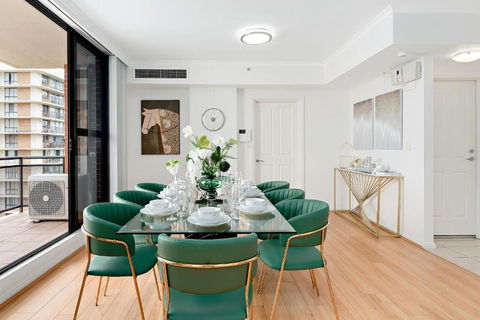 Epic CBD City View 3BR Penthouse Walk To Station&shopping Centre - Accommodation Melbourne 0