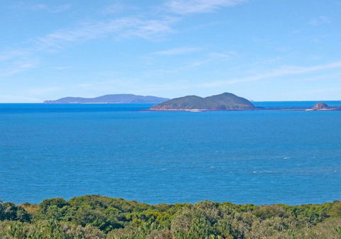 ESCAPE WITH A VIEW - Accommodation Melbourne 3