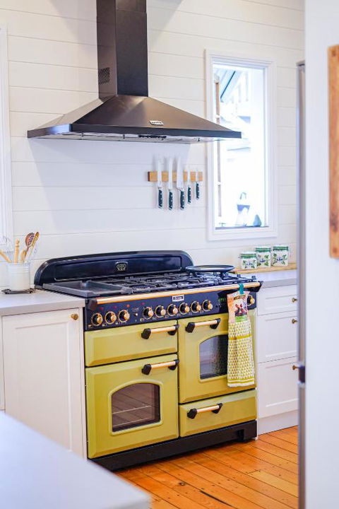 Entire Boutique Home - The Rustic Cottage - Canungra - Accommodation Melbourne 3