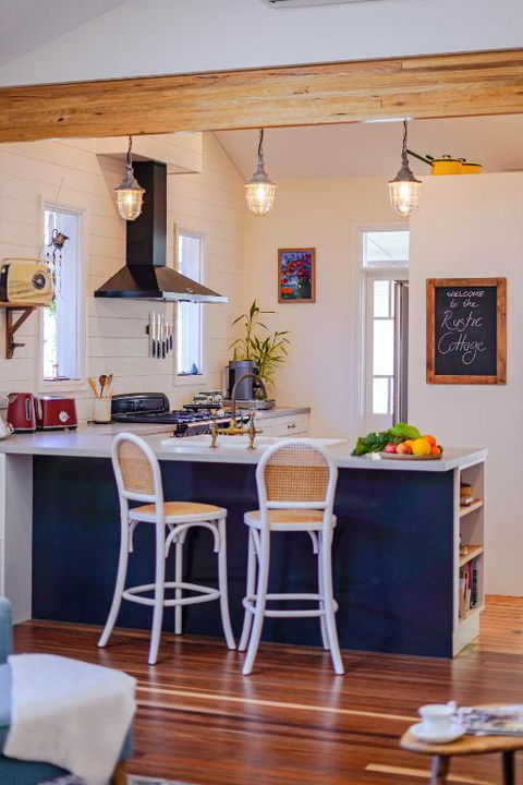 Entire Boutique Home - The Rustic Cottage - Canungra - Accommodation Melbourne 2