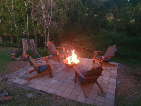 Fiery, Cozy Starry Nights - Farm Stay! - Accommodation Melbourne 4