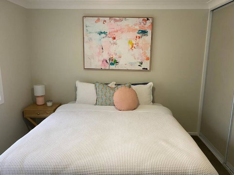 Family Favourite, Spacious 2 Bedroom Unit - Accommodation Melbourne 2