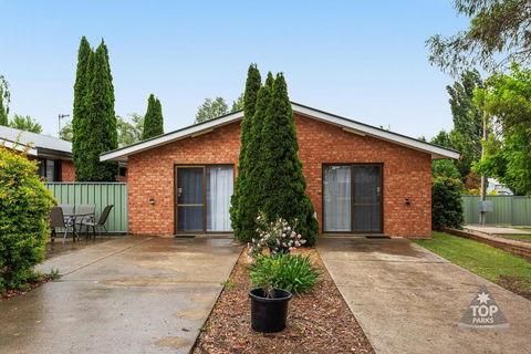 Fossicker Caravan Park - Melbourne 4u 2
