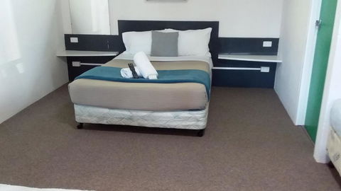 Green Door Motel - Accommodation Melbourne 2