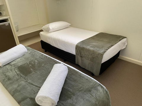Happy Wanderer Motel Cohuna 70s Style - Accommodation Melbourne 3