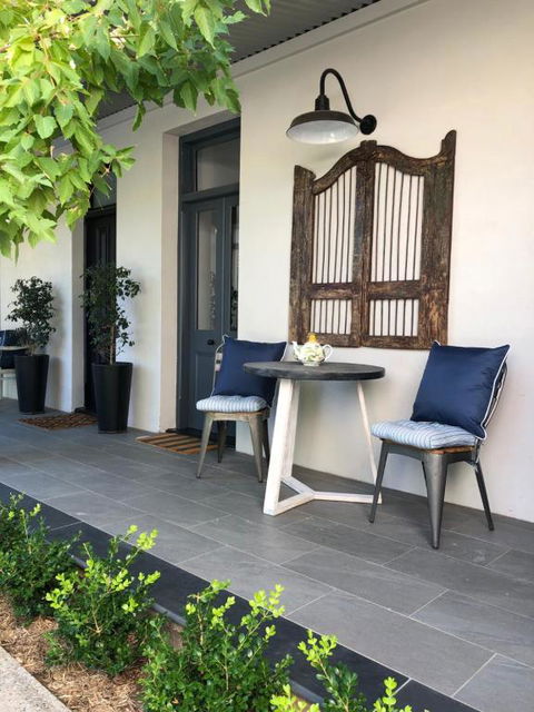 Hollidge House 5 Star Luxury Apartments - Accommodation Melbourne 3