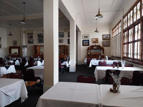Hotel Corones - Melbourne 4u 2