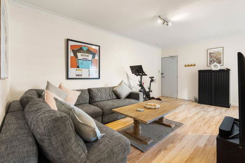 Homely-bright, Air Con, Car Spc - Accommodation Melbourne 3