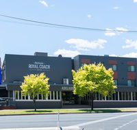 Adelaide Royal Coach - Accommodation Melbourne