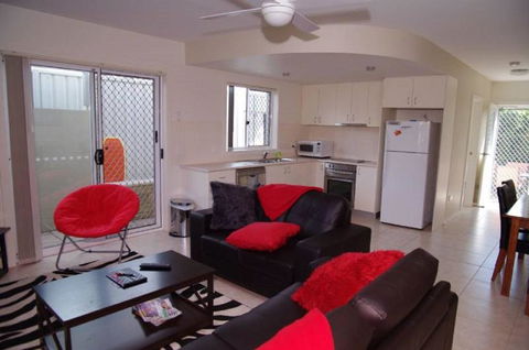 Adrift, 5B Scott Street - Accommodation Melbourne 0
