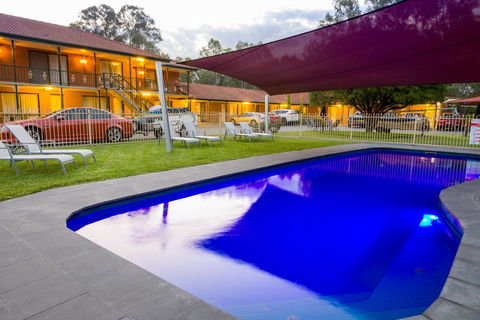 Advance Motel - Accommodation Melbourne 0